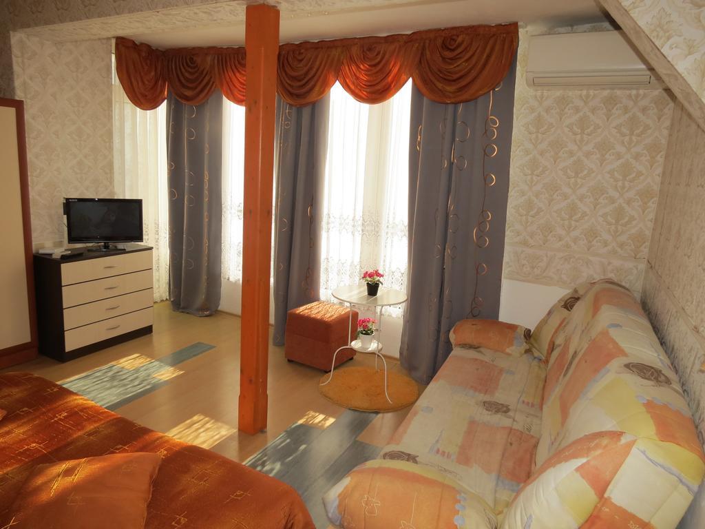 Family Hotel Lebed Nesebar Rum bild