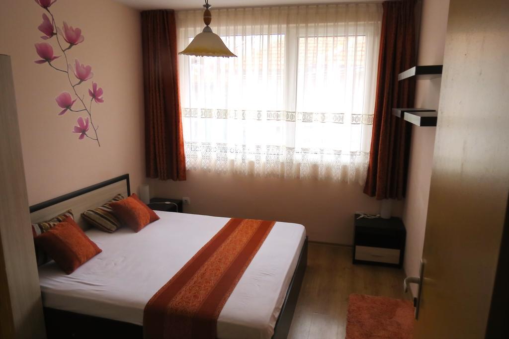 Family Hotel Lebed Nesebar Rum bild